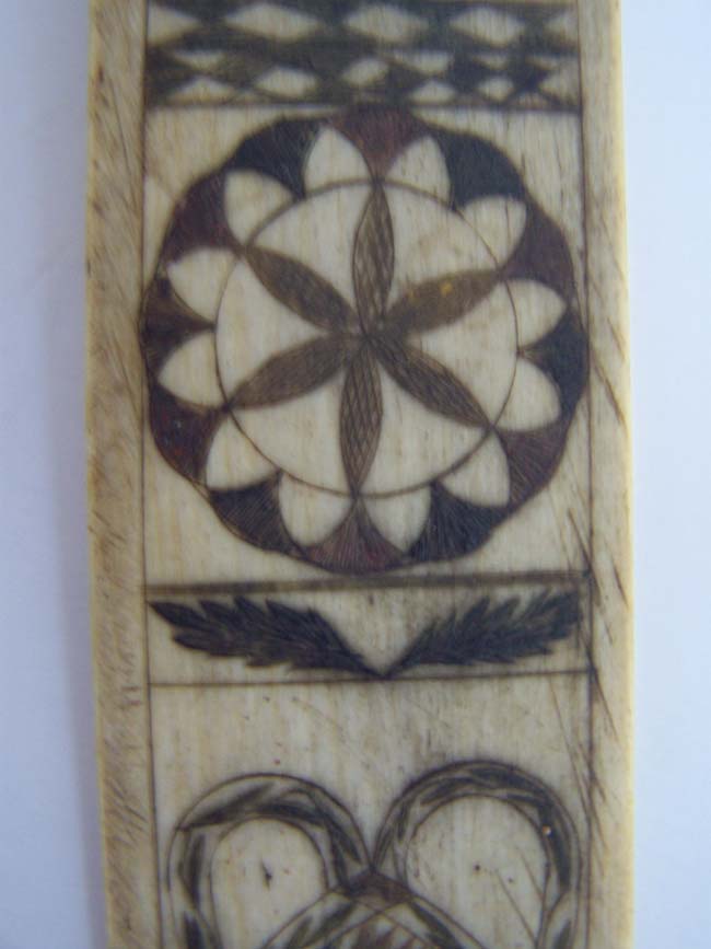 A Fine 19th century polycromed 8 panel ANTIQUE SCRIMSHAWED Whalebone Corset Busk — image 5